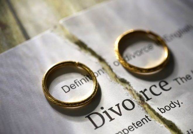 *Breaking Free: Surviving Divorce with Dignity and Legal Acumen